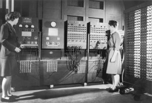 Two women scientists working in machine learning in the 1950s.