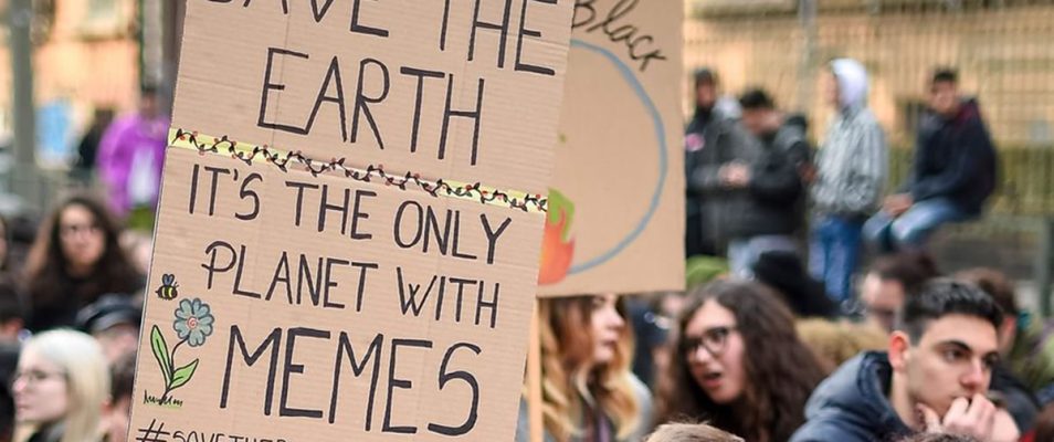 Climate change memes as an effective activist communication tool